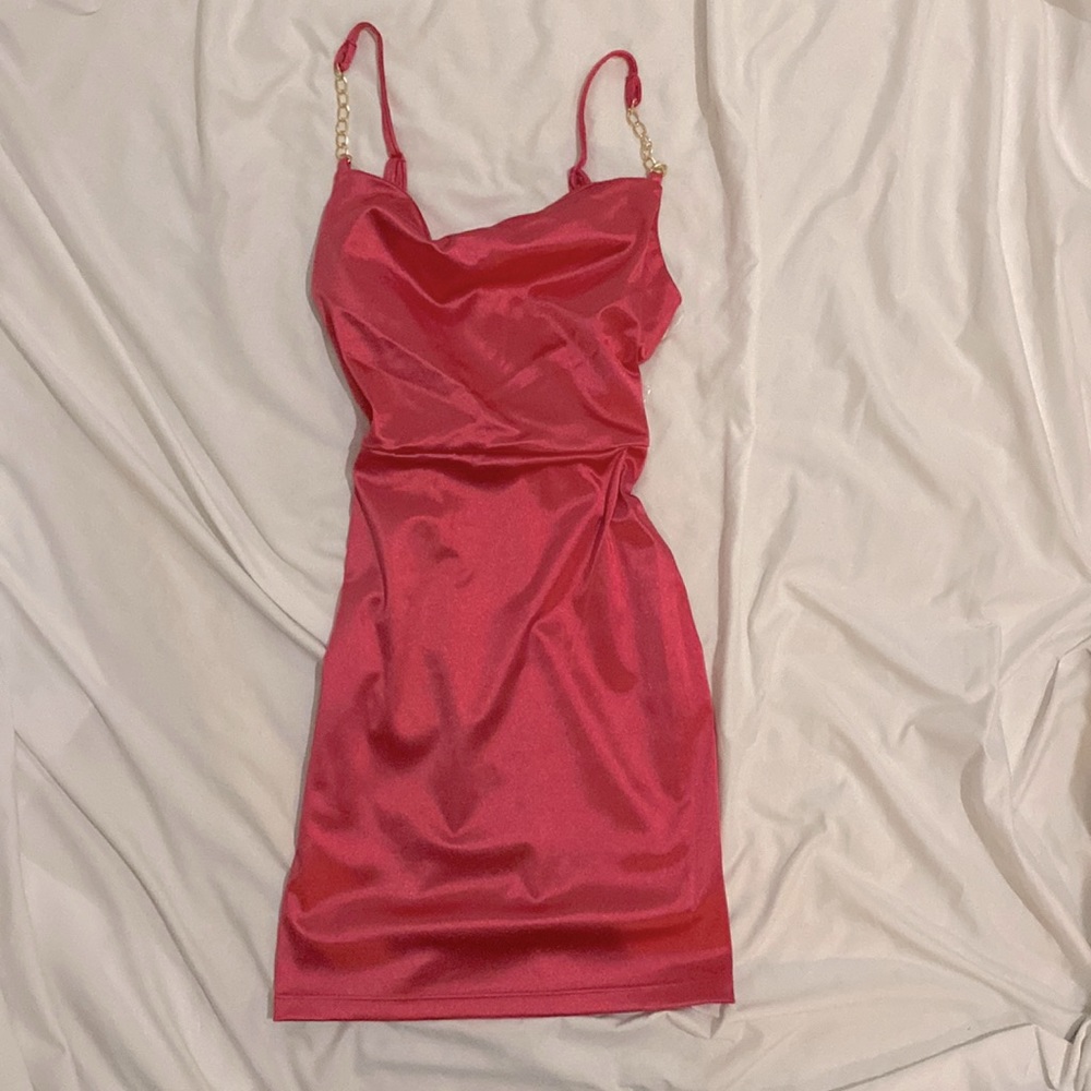 rosy pink mini dress / gold chain straps